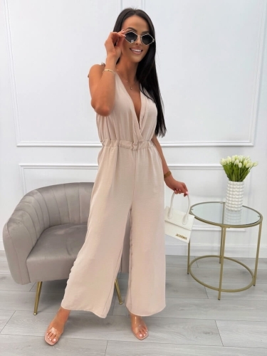 Beżowy Kombinezon z Kopertowym Dekoltem i Kieszeniami 13881-283-A