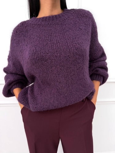 Śliwkowy Sweterek Oversize z Bufiastymi Rękawami 14322-140-D