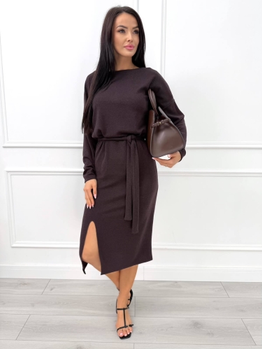 Ciemnobrązowa Sweterkowa Sukienka z Rozporkiem i Paskiem 12837-507-H