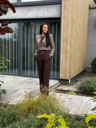 Czekoladowa Krótka Marynarka w Pepitkę 14277-415-C