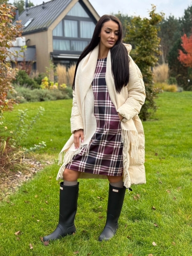 Bordowa Prosta Sukienka w Kratę 14460-529-A