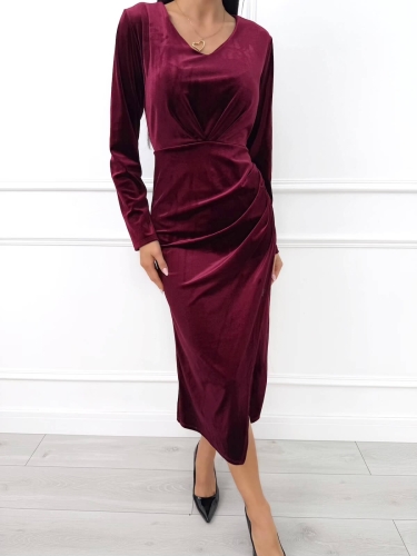Bordowa Welurowa Sukienka z Marszczeniem 14501-81-A