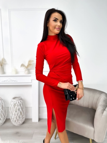 Czerwona Sukienka z Marszczeniem 11352-297-A