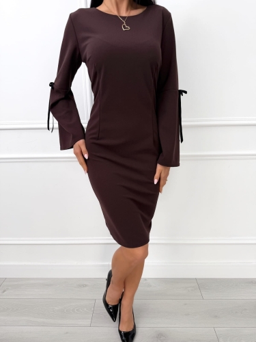 Czekoladowa Prosta Sukienka z Rozszerzanym Rękawem 14438-269-C