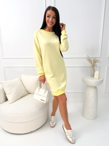 Żółta Sportowa Sukienka z Naszywką 14164-72-G