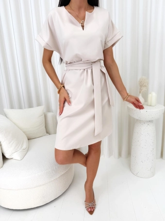 Beżowa Sukienka Plus Size z Paskiem 14875-344-A