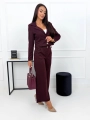 bordowe-materialowe-spodnie-z-polyskujaca-nitka-15384-508-a-2-modnakiecka-6a568a.jpg